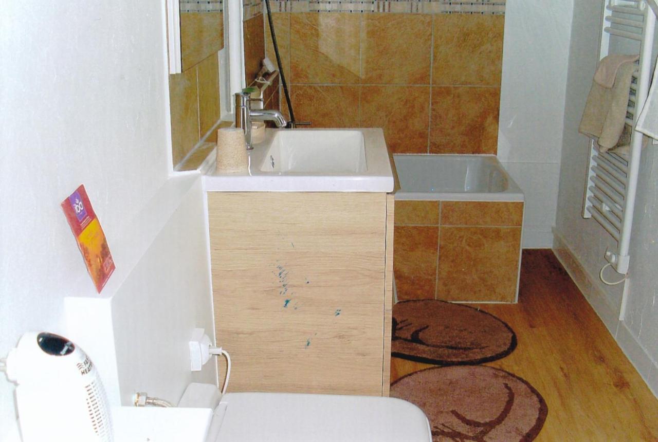 Chambre D'Hotes A 内拉克 外观 照片